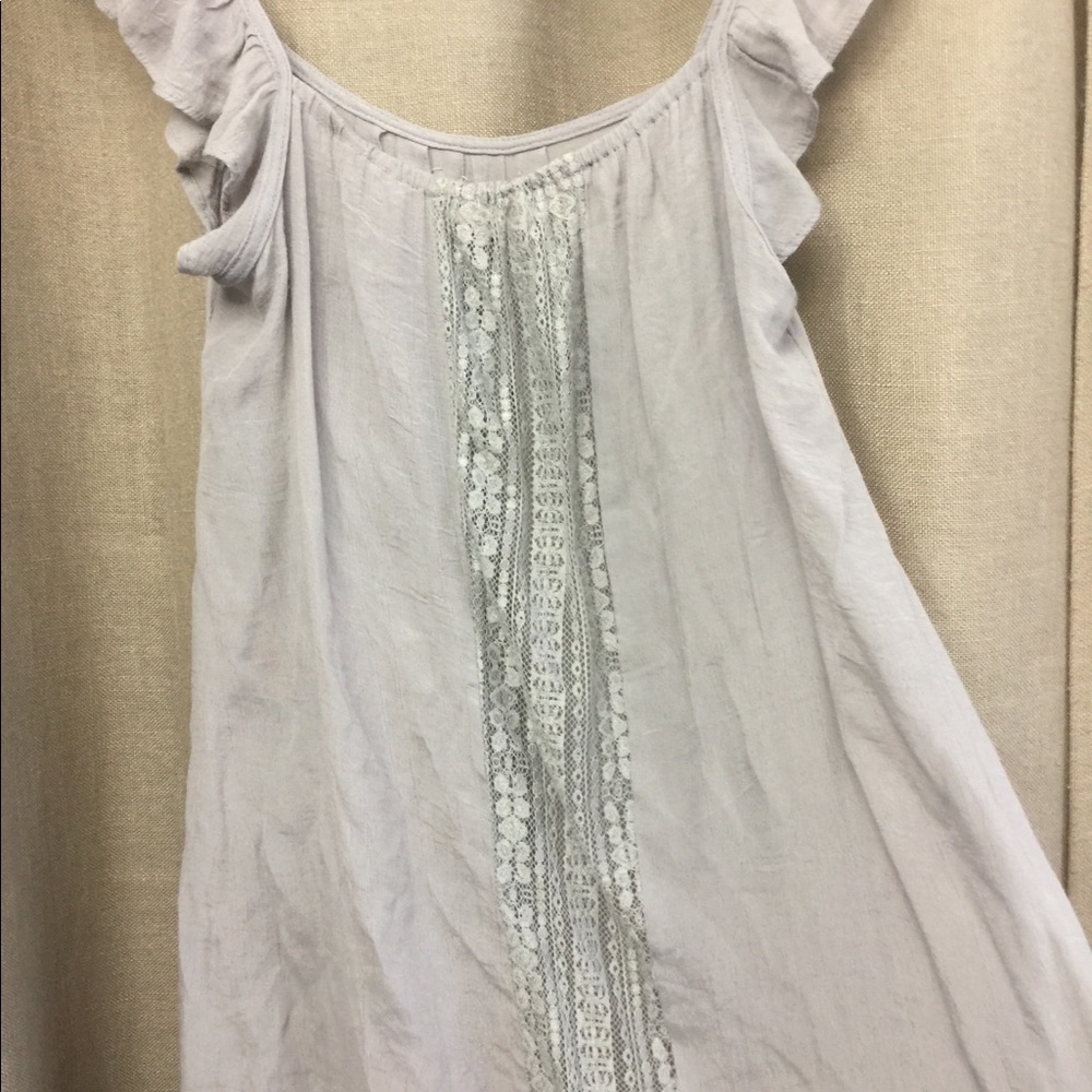 Gray flowy tank - Picture 2 of 3